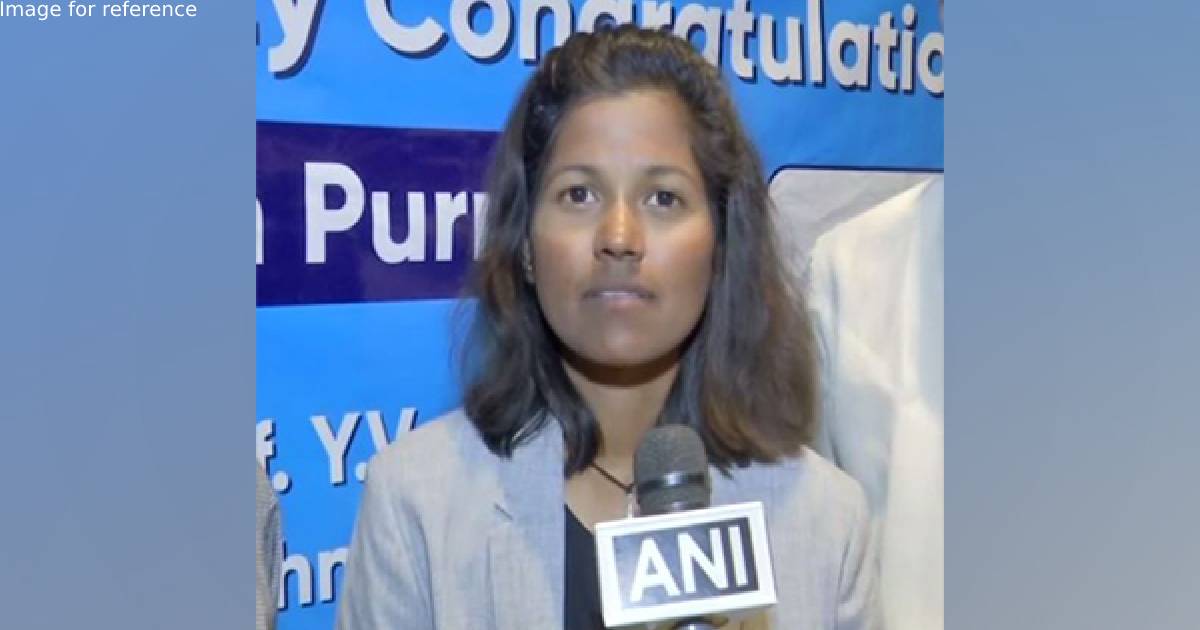 PM Modi hails Telangana's mountaineer Poorna Malavath for completing 'Seven Summits Challenge'